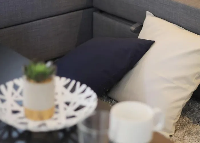 Bhotel Heiwaodori 902 - Huge Apt In Famous Hiroshima Dori For 6P